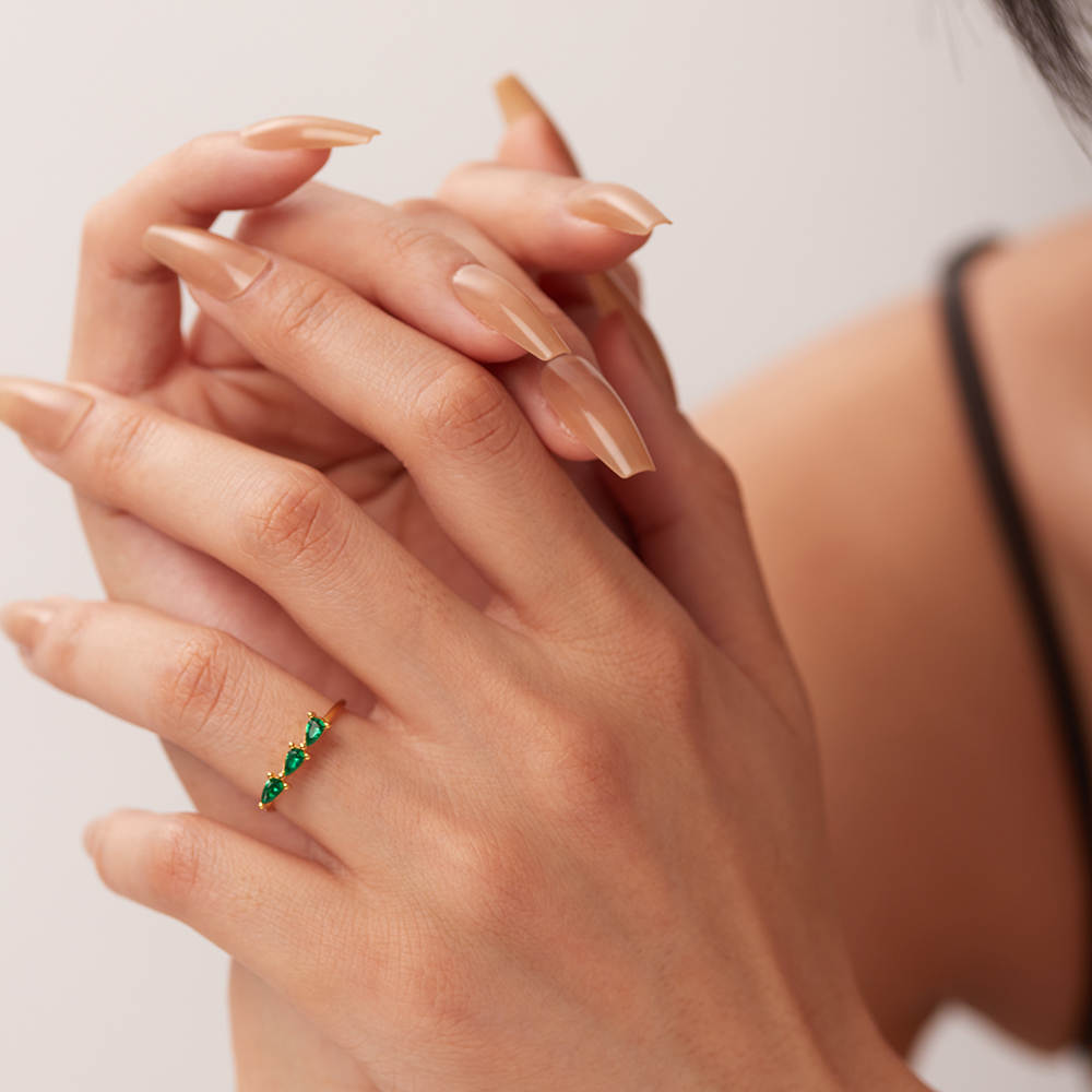 "Emerald Tears" Adjustable Ring